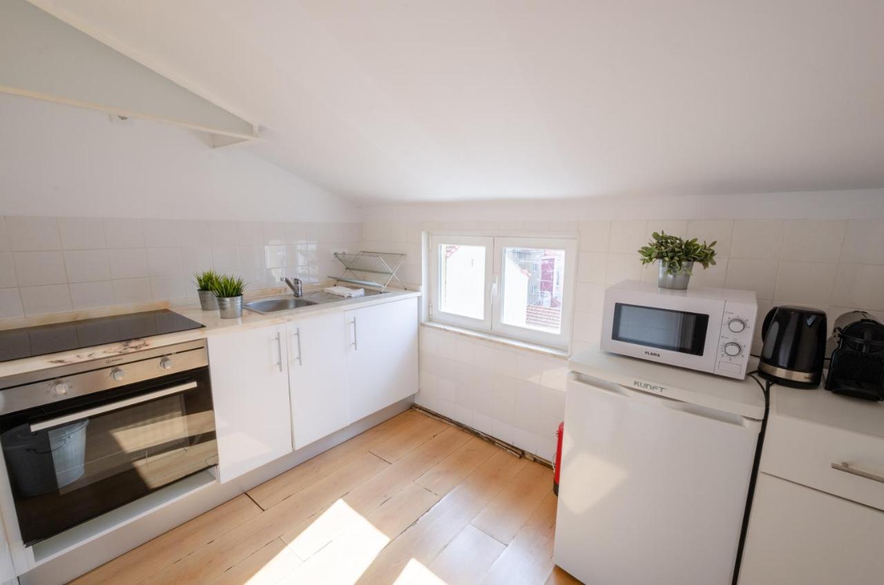 Lisbon Avenida Roof Apartment Luaran gambar